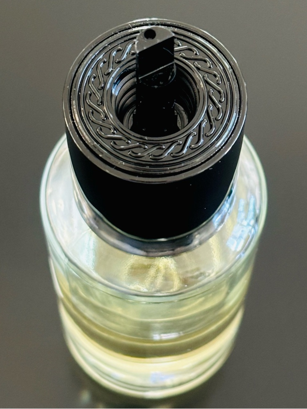 Used, half full Kilian Woman in Gold EDP Refill - Picture 9 of 12